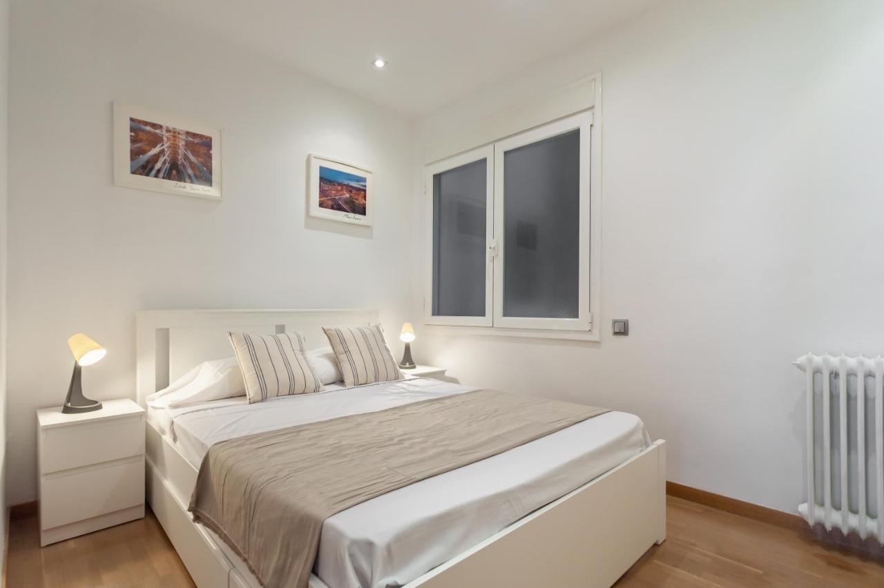 Apartamento Flateli Paris Barcelona Exterior foto